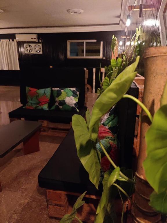 La Maison De Kouadio 아비장 외부 사진